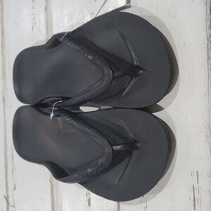 Arch Support Flip FlopsBlack